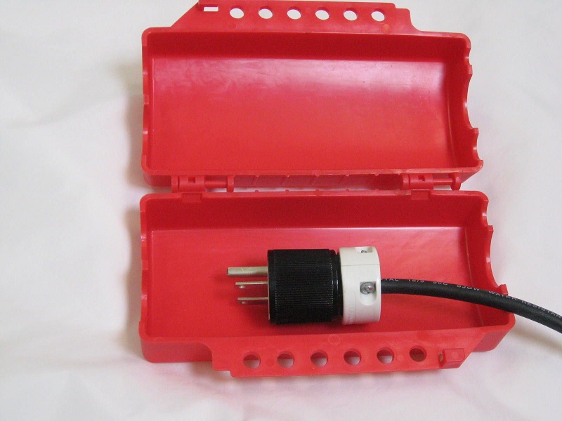 Universal Forklift, Plug, Valve Lockout